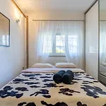 Moela 1 With Terrace דירה *