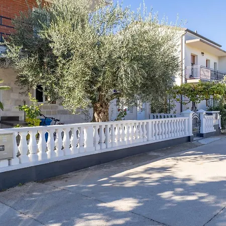 Apartament Moela 1 With Terrace Umag