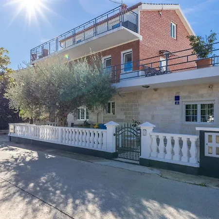 Moela 1 With Terrace Lägenhet *